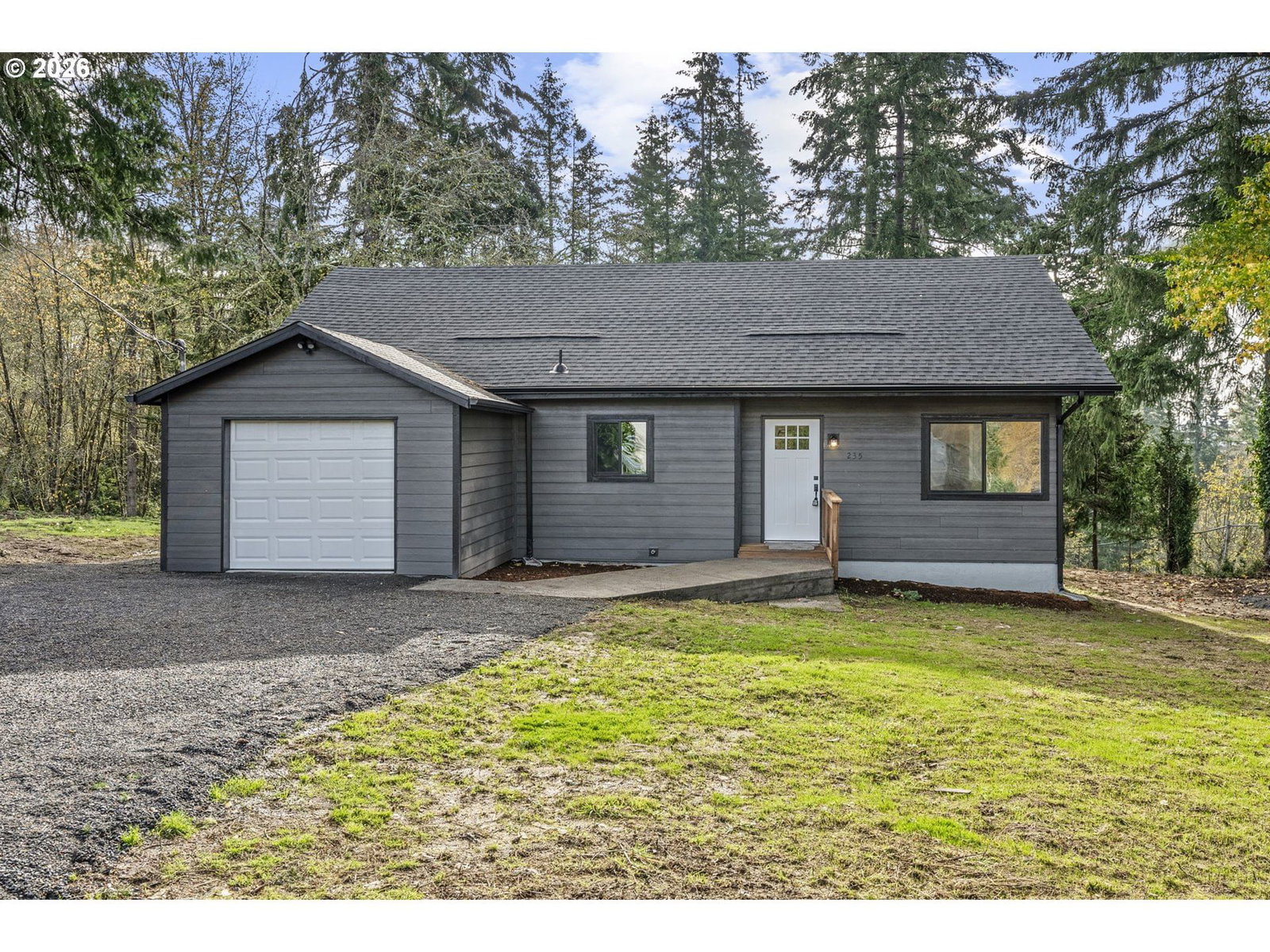 Listing photo 1 of 6