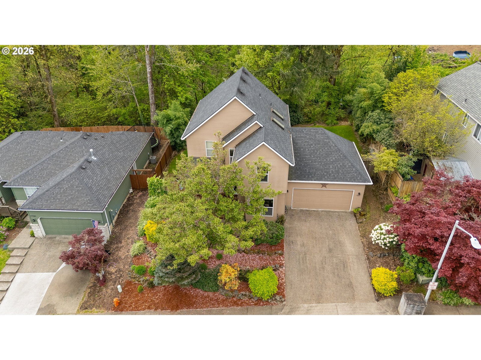 17377 WAKE ROBIN CIR