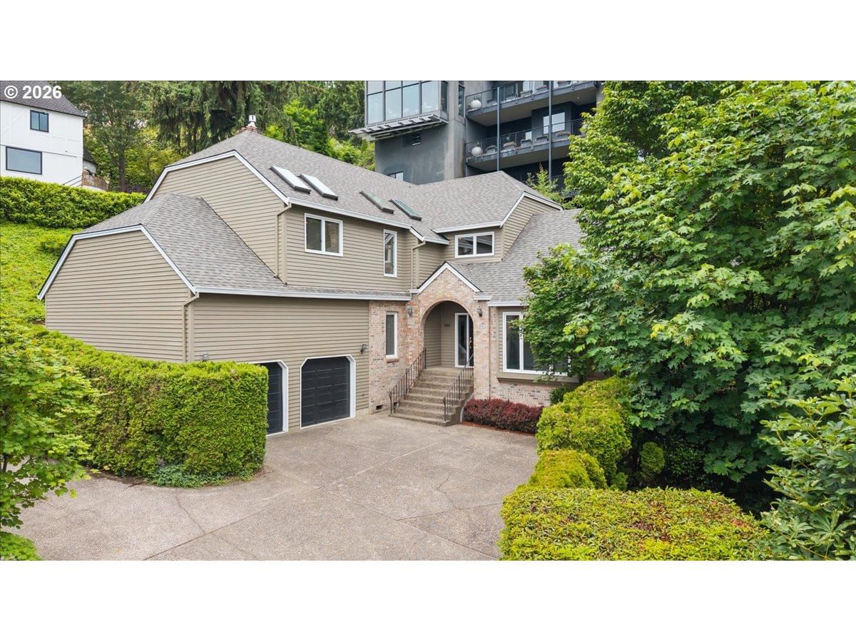 2920 NW SHENANDOAH TER