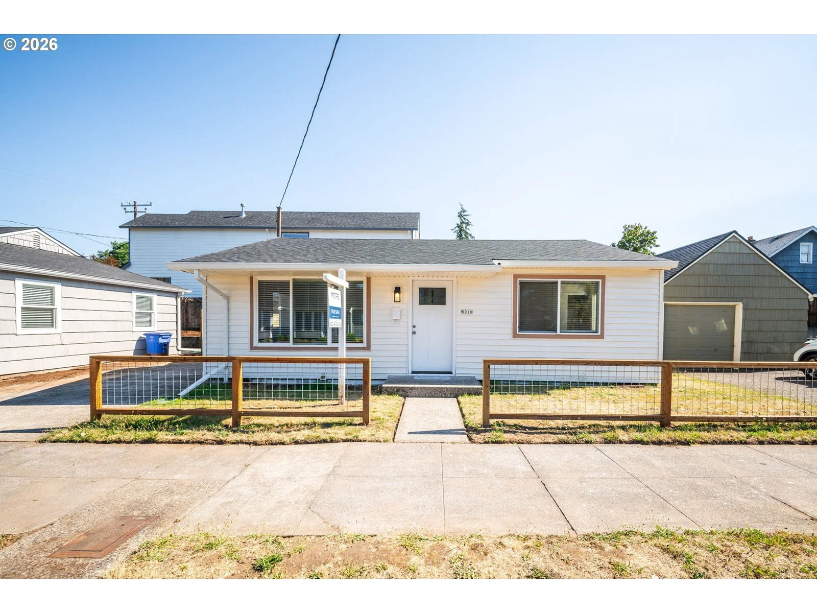 8016 NE FREMONT ST