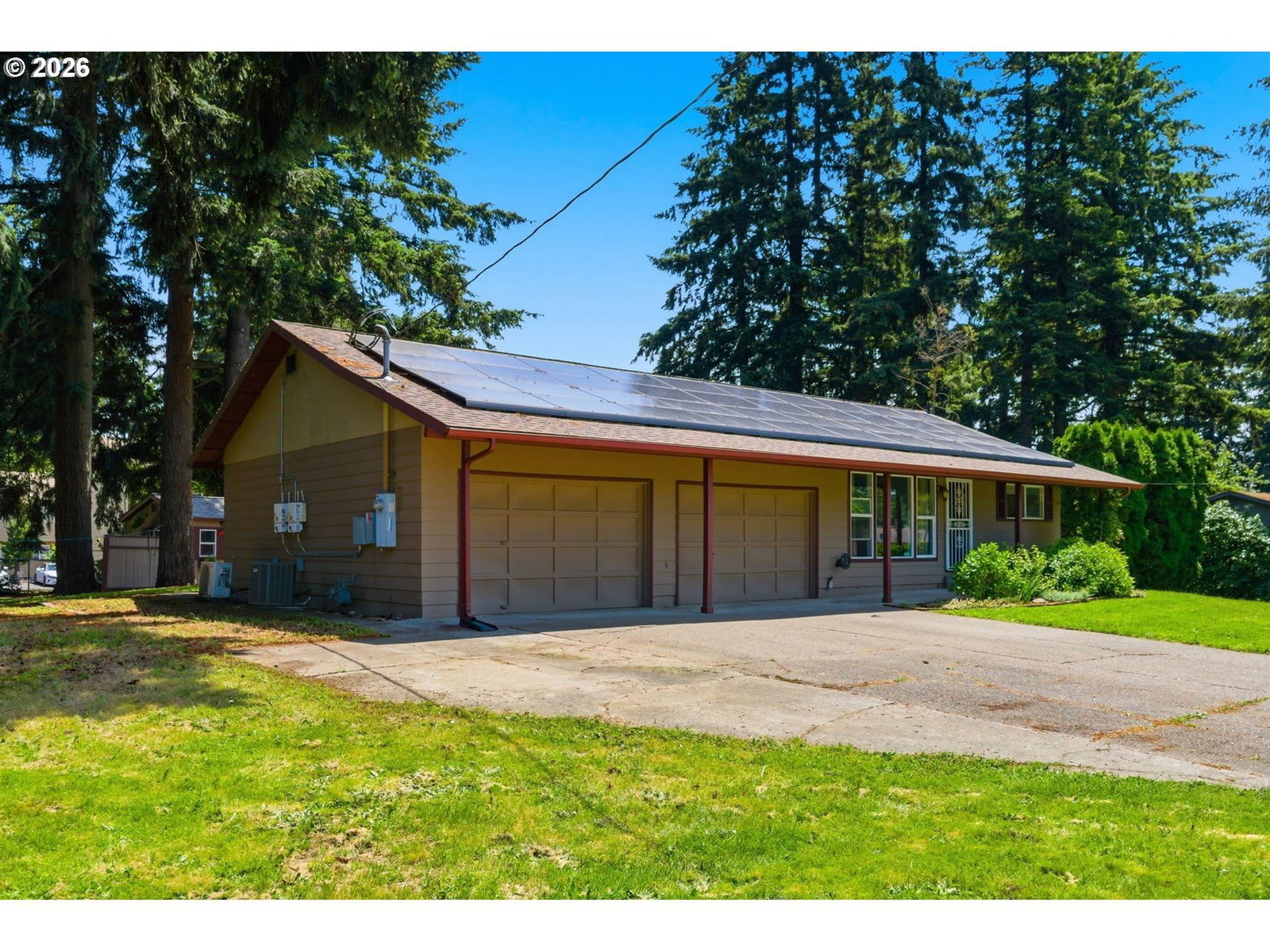 Listing photo 1 of 6