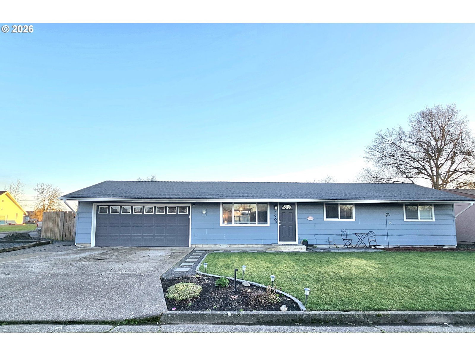 Primary listing photo, 390 N 7TH PL, Harrisburg, OR, 97446
