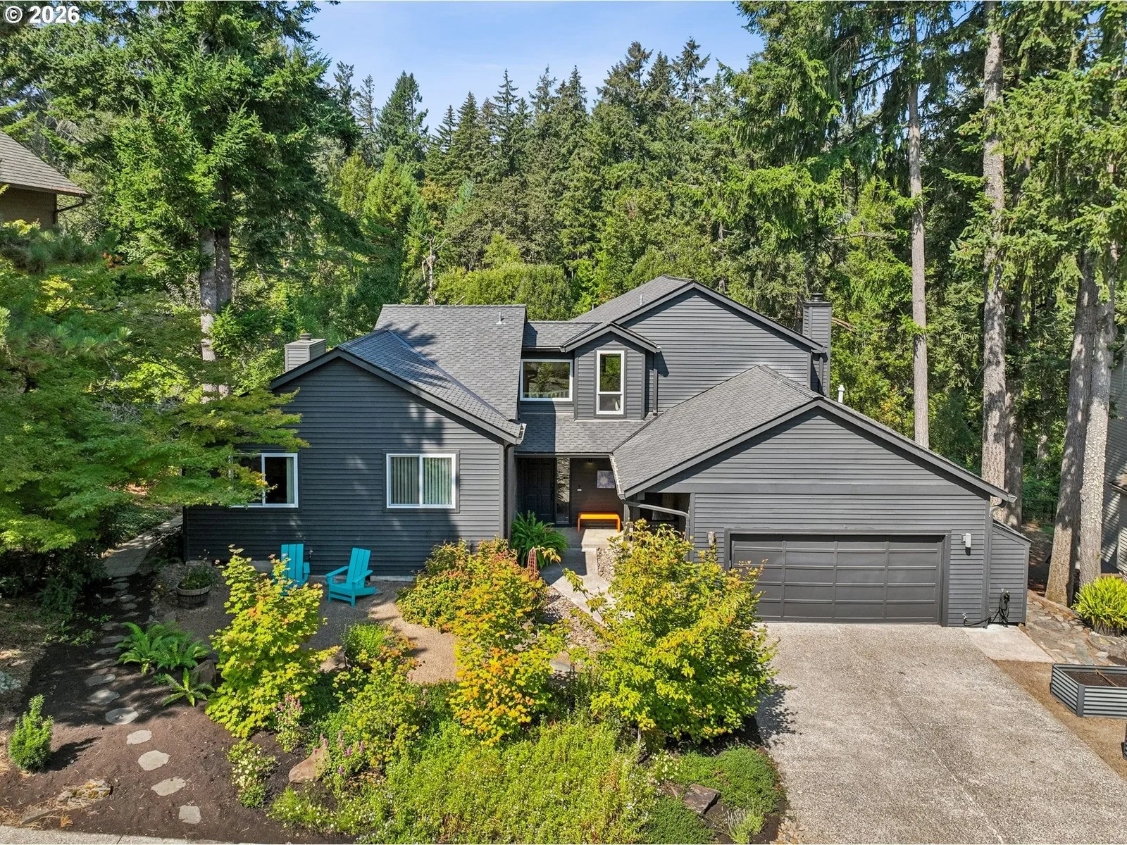 1345 TROON DR