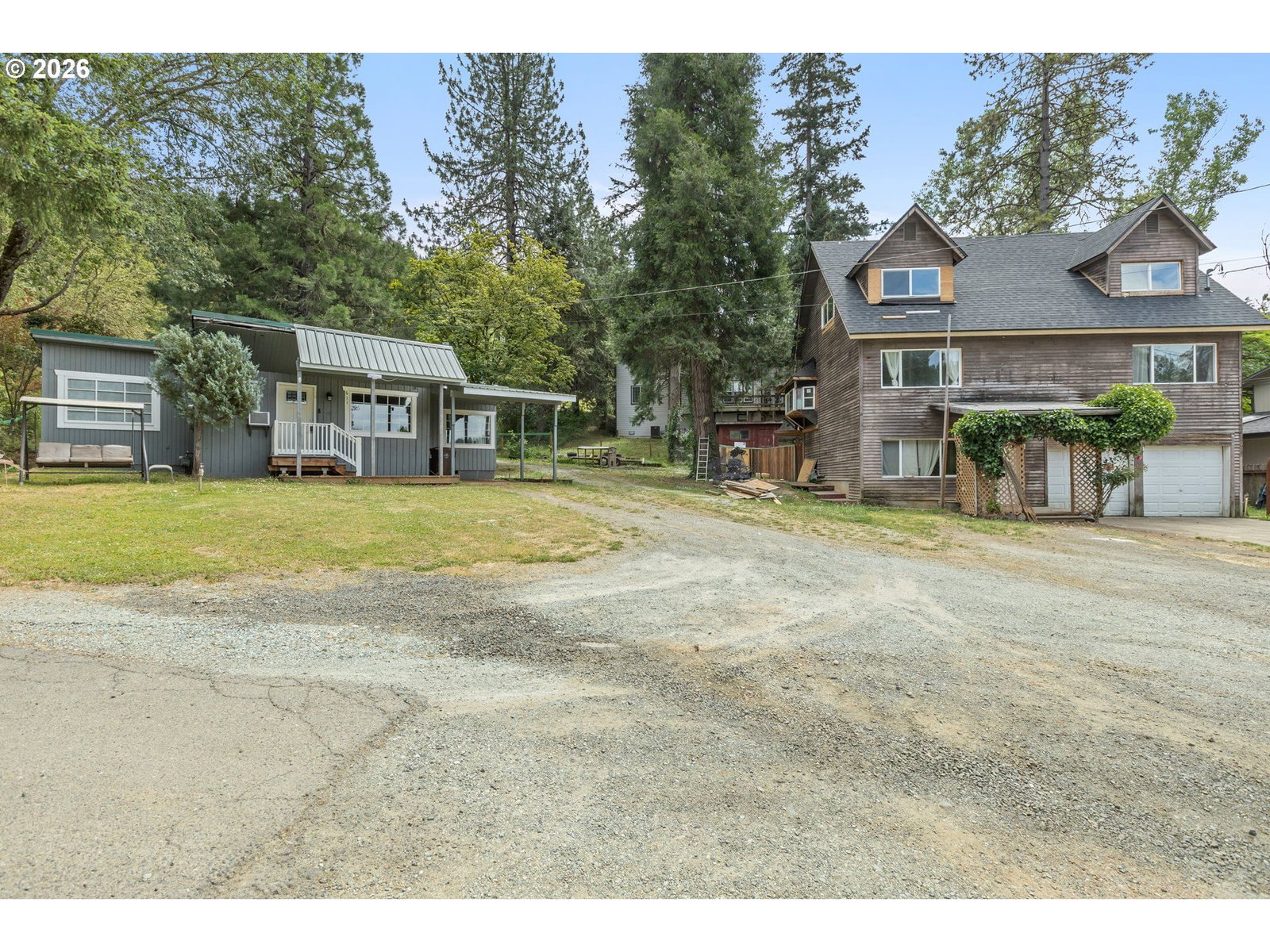 Listing photo 1 of 6