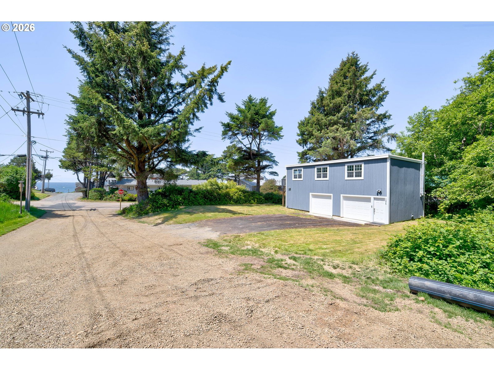 Listing photo 1 of 6