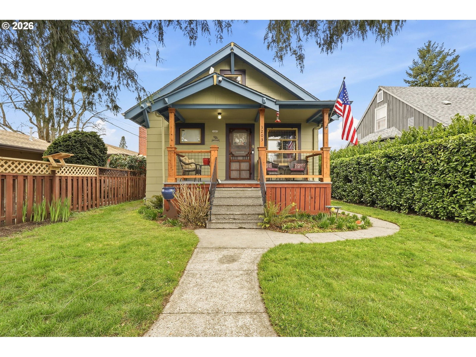 Listing photo 1 of 6
