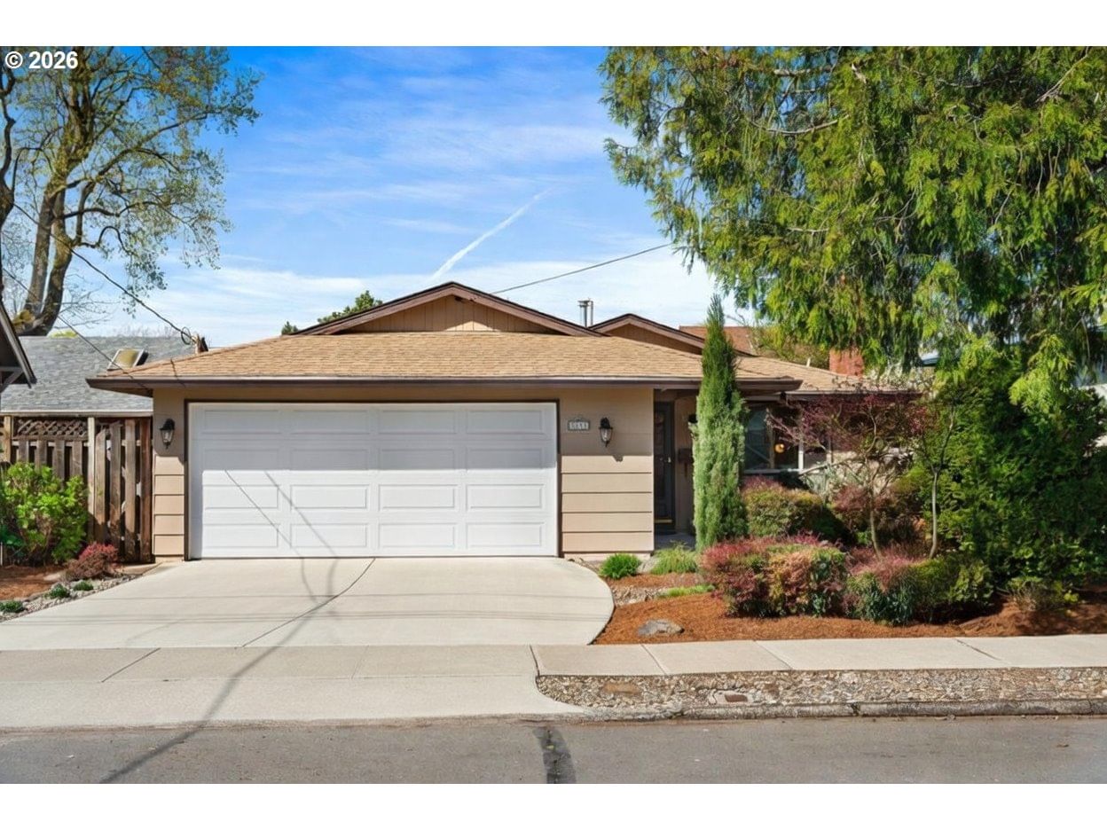 Primary listing photo, 3211 SE 66TH AVE, Portland, OR, 97206