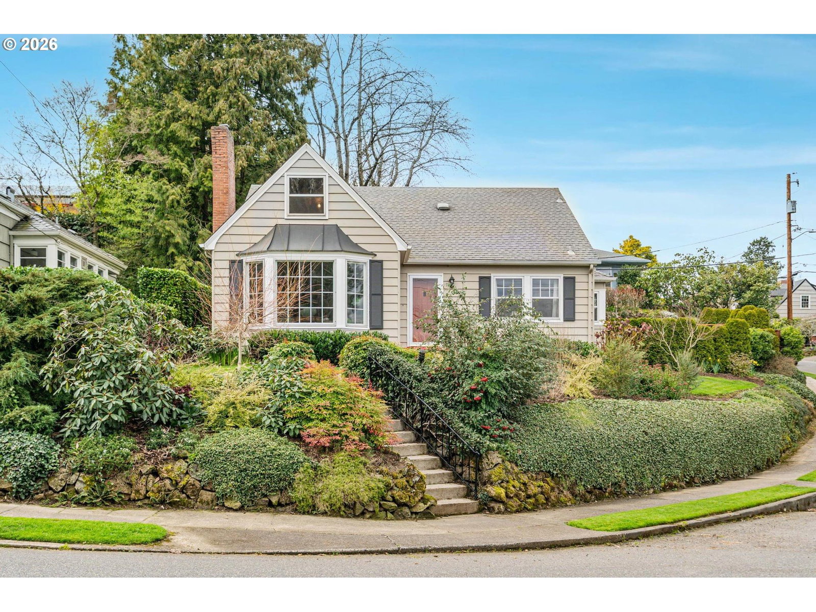 Primary listing photo, 606 SW EVANS ST, Portland, OR, 97219