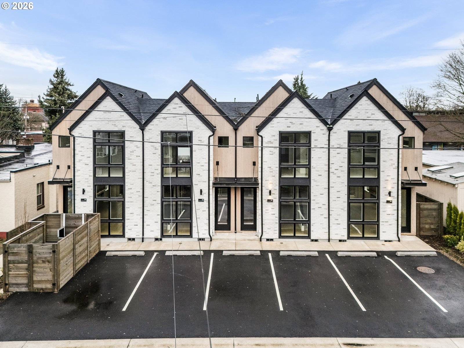 Primary listing photo, 1911 Broadway ST #8, Vancouver, WA, 98663