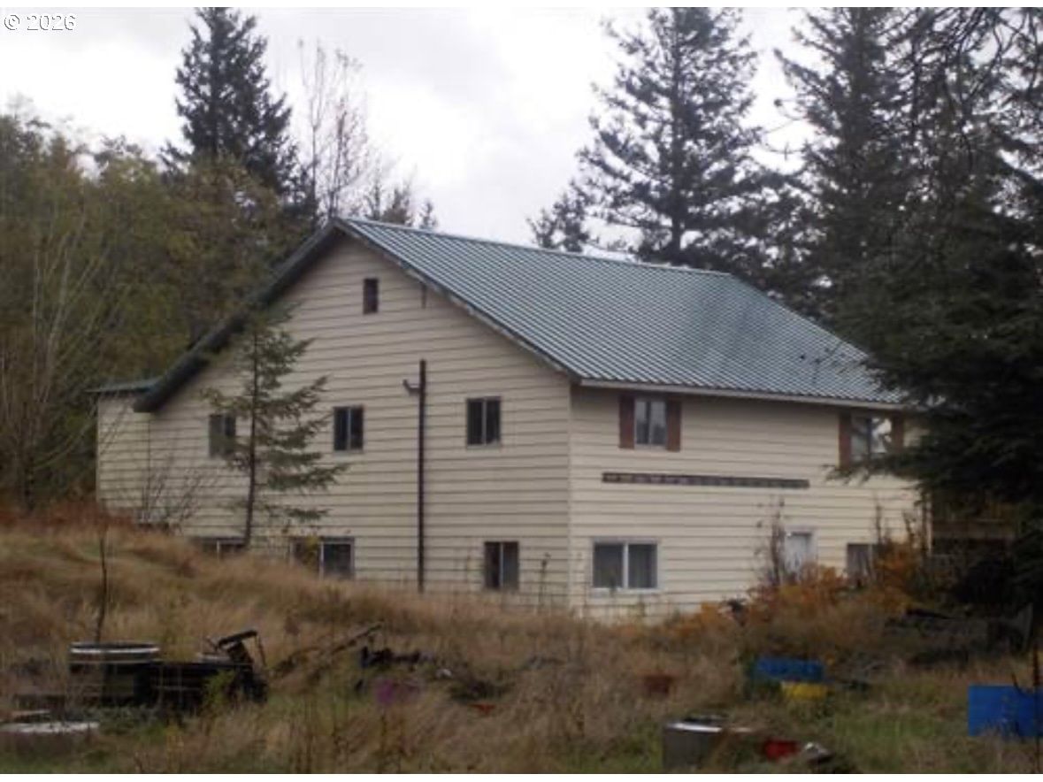 Listing photo 1 of 6