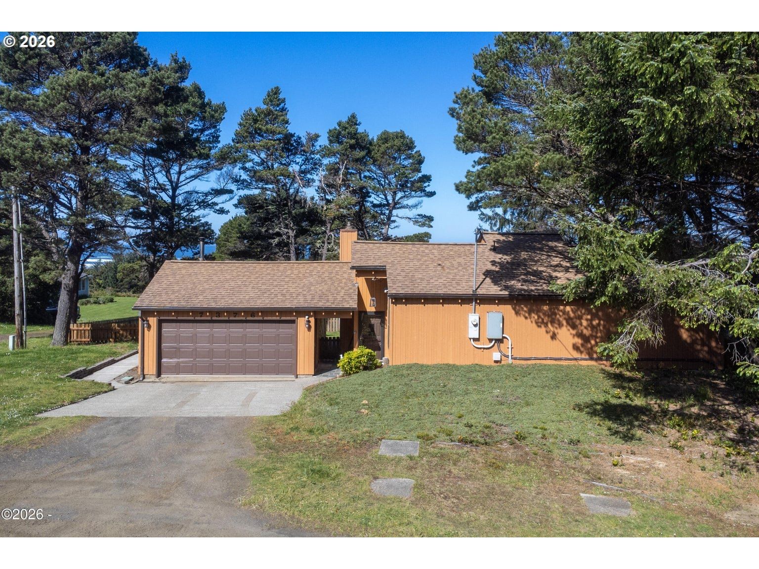 Listing photo 1 of 6