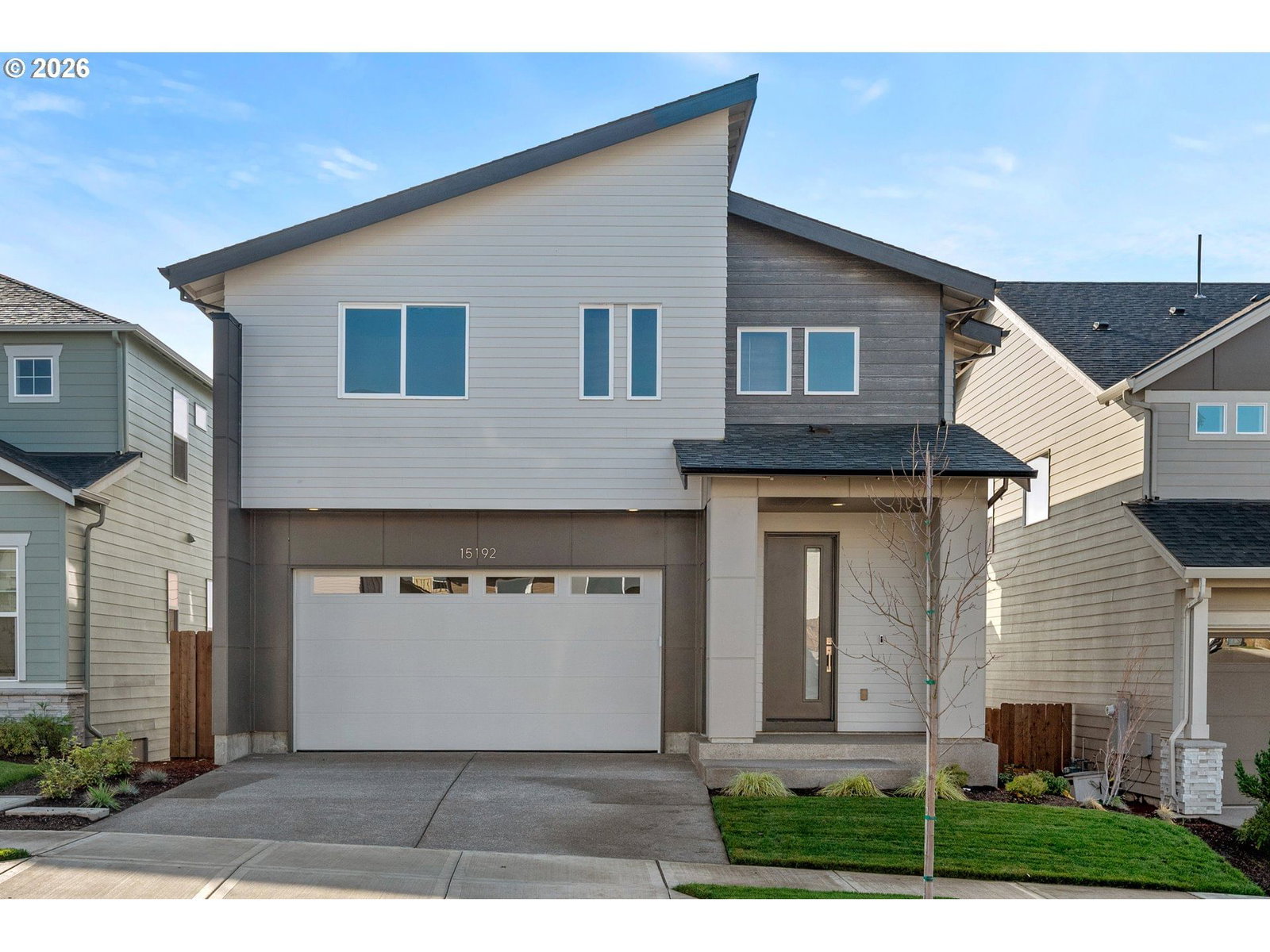 Listing photo 1 of 6