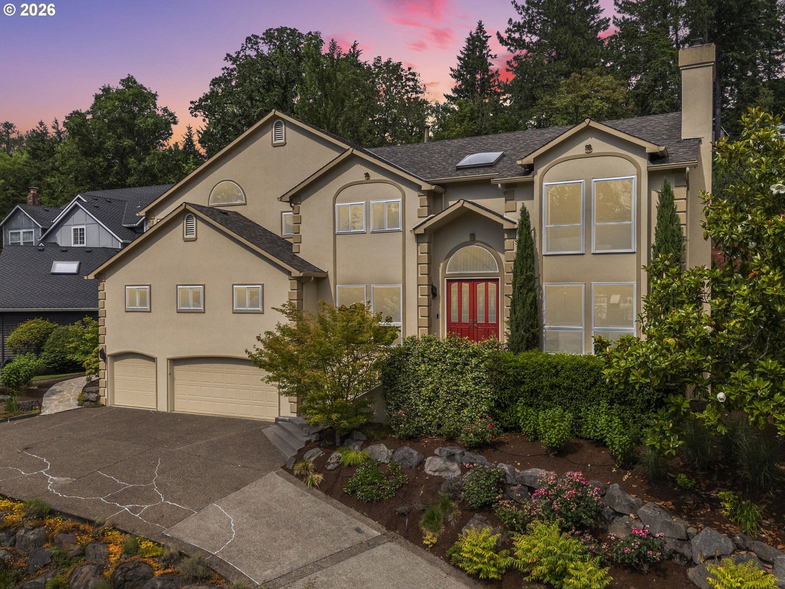 9004 SW LANCELOT LN