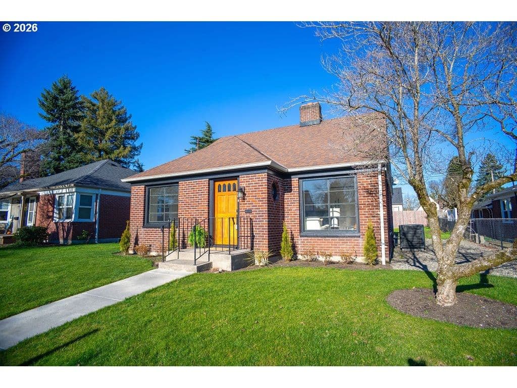 Primary listing photo, 118 E 38TH ST, Vancouver, WA, 98663