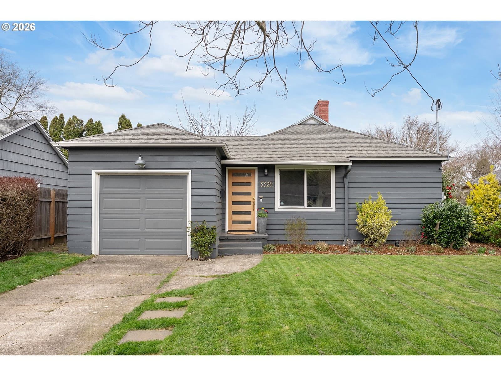 Primary listing photo, 3325 NE ROSA PARKS WAY, Portland, OR, 97211